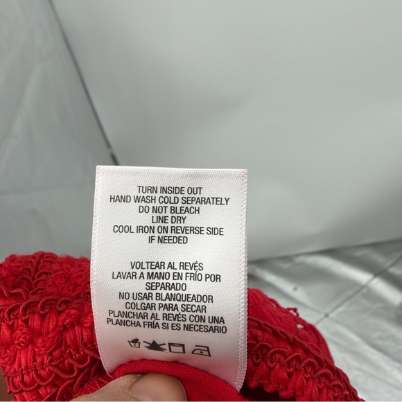 NWT Simply Emma SKIRT Red Lace Knee Length Pencil Sz 1X Form Fitting - Picture 9 of 9